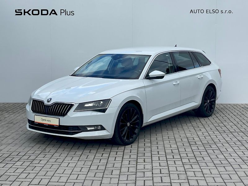 Škoda Superb (2017) Combi 2.0 TDI / 110 kW DSG Sty - fotografie inzerátu