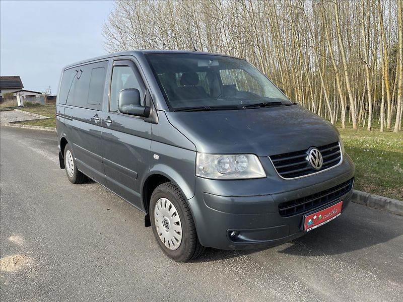 Volkswagen Multivan 2,5 TDI 95kW*tažné*aut. klima* - fotka 3 z 40