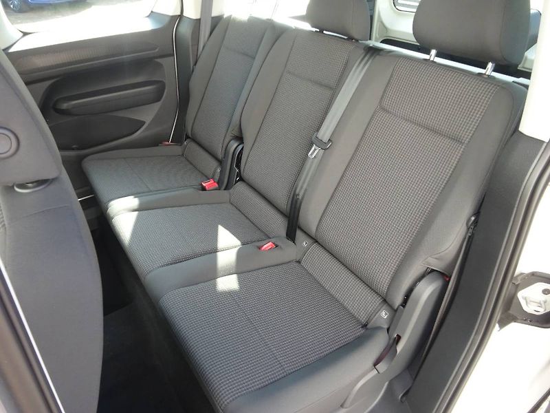 Volkswagen Caddy (2026) Akční 2,0 TDI - fotka 7 z 25