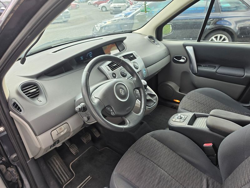 Renault Scénic (2007) 2.0 i LPG, Nová STK - fotka 16 z 23