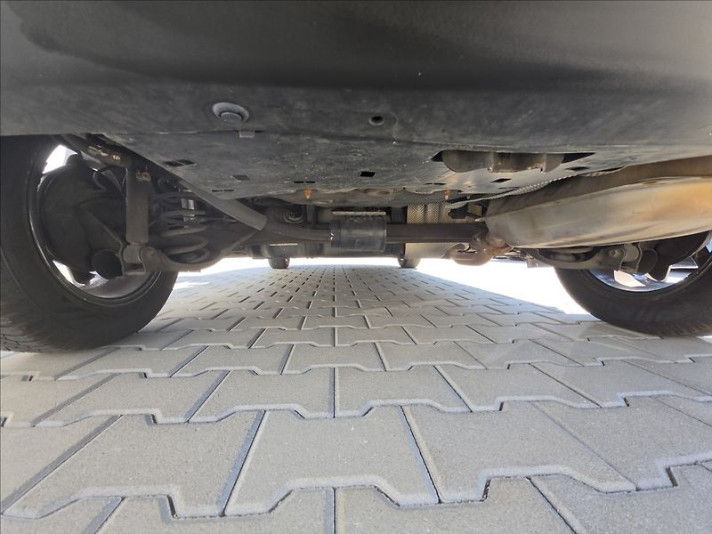 Mazda 2 1,5 Skyactiv G75 33tkm NAVI ST - fotka 32 z 43