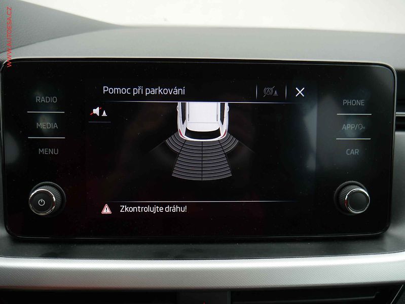 Škoda Kamiq (2021) 1.5TSi, 2.maj,ČR, Style - fotka 17 z 22