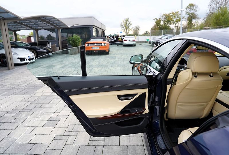 BMW Řada 6 650i xDrive Gran Coupé/Mpaket - fotka 17 z 50