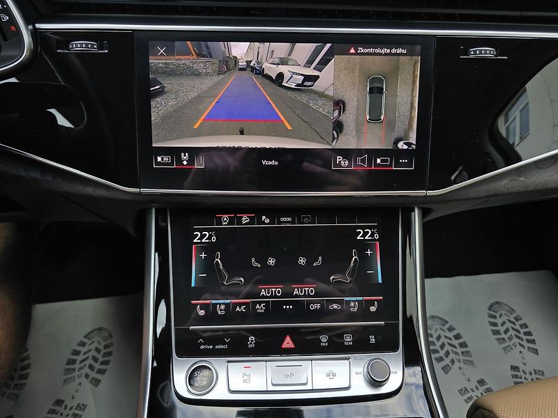 Audi Q7 250kW MATRIX KŮŽE WEBASTO B&O - fotka 21 z 61