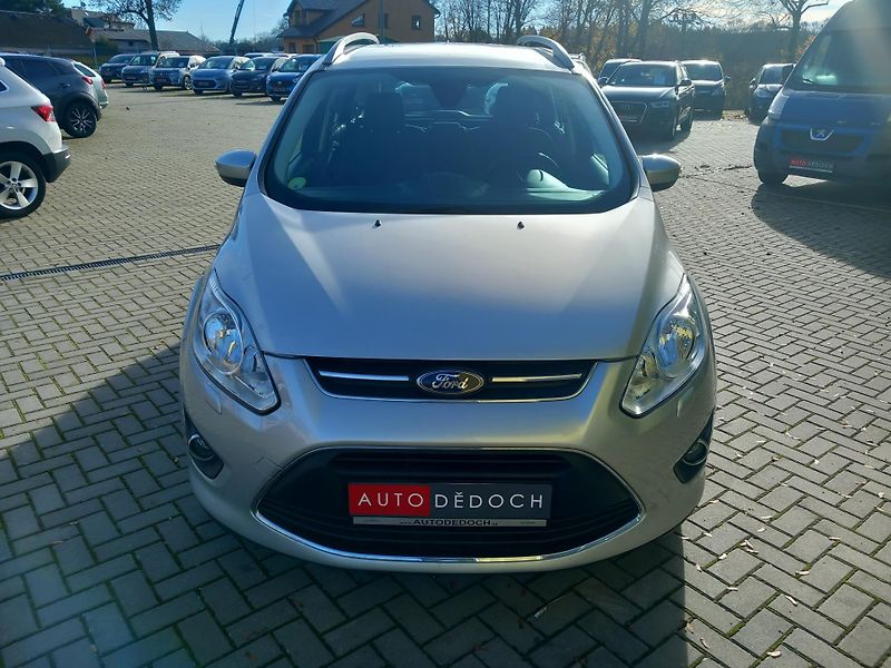 Ford Grand C-MAX (2015) 7 MÍST NAVIGACE POUZE 93t.KM!  - fotka 2 z 40