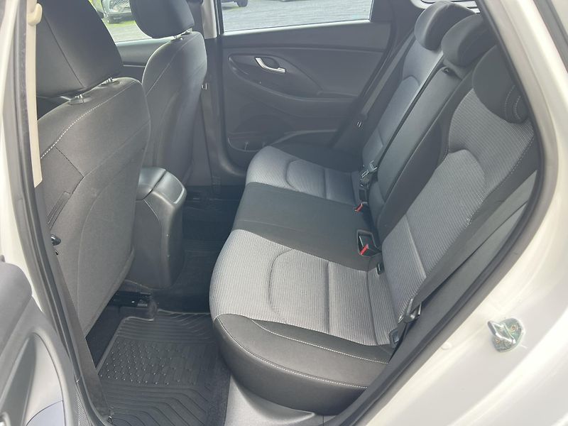 Hyundai i30 (2021) 1.6 CRDI 85KW KAMERA ČR NOVÉ - fotka 9 z 18