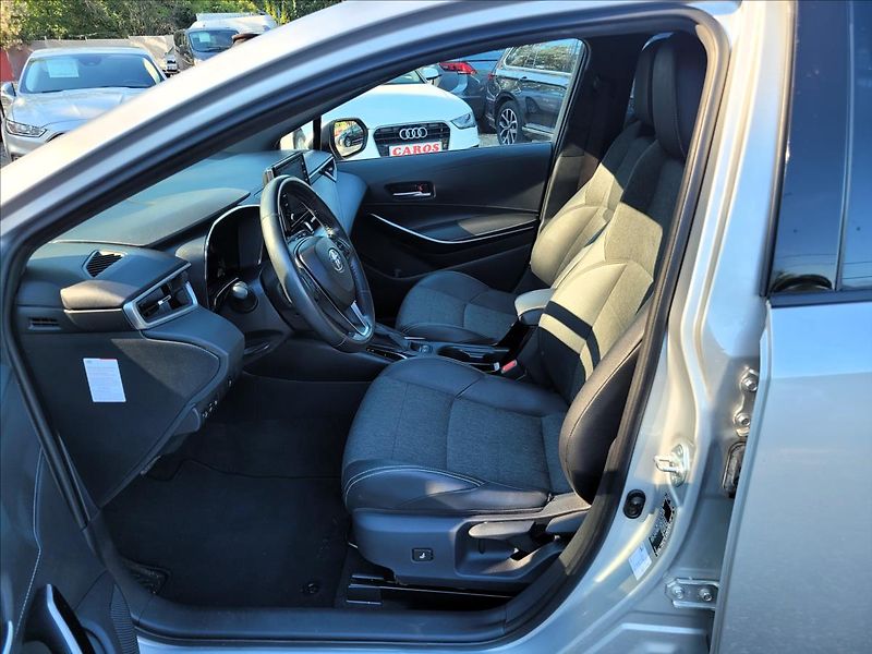 Toyota Corolla 1,8 Již není k dispozici - fotka 9 z 50