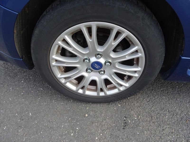 Ford Focus 2,0 TDi 100 kW - fotka 20 z 21