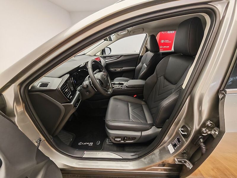 Lexus NX 350h 350h PRESTIGE - fotka 41 z 45