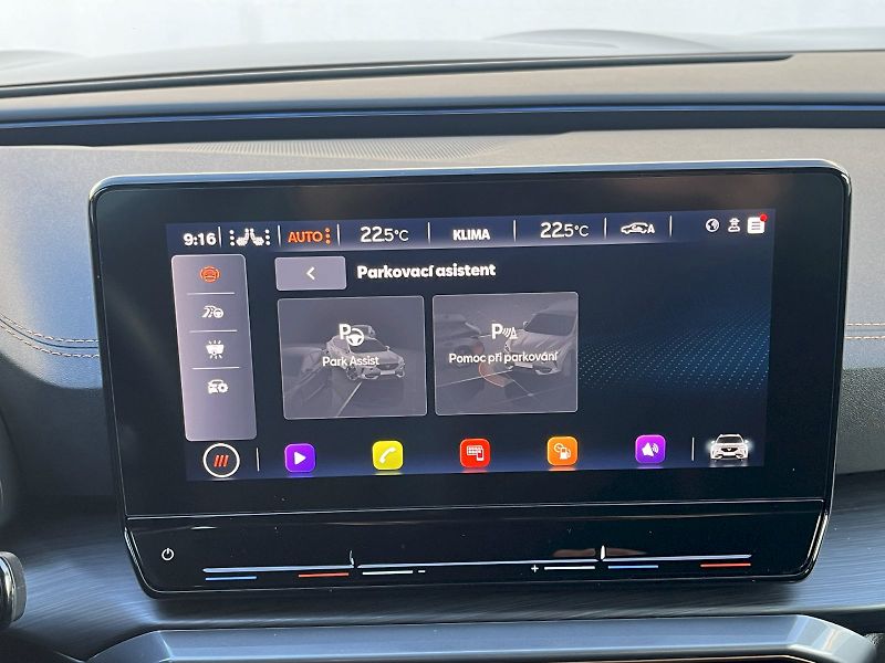 Cupra Formentor (2022) 1,5TSI 110KW DSG - fotka 22 z 24