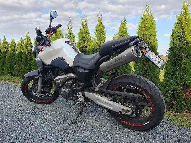 Aprilia RSV4 R.