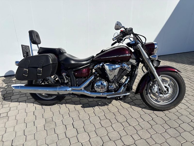 Yamaha XVS1300 Midnight Star 1304 - fotka 2 z 8
