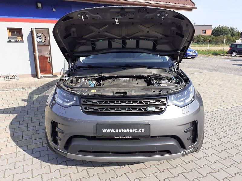 Land Rover Discovery (2019) 3.0 TD 6V 4x4 7MÍST . - fotka 31 z 33