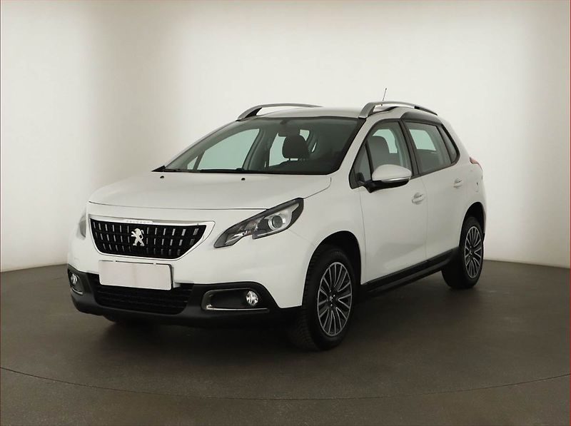 Peugeot 2008 (2019) 1.2 PureTech, Tempomat - fotka 2 z 16