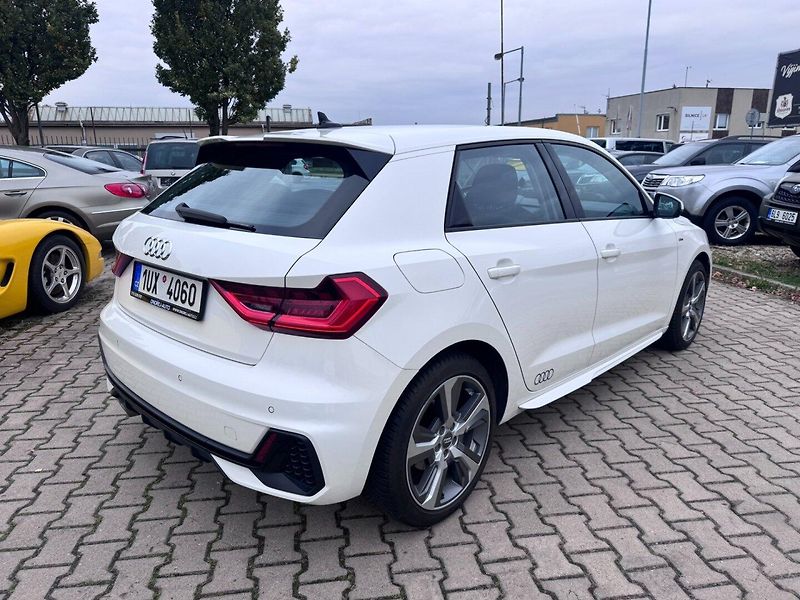 Audi A1 (2019) 2,0 TFSI 147 KW S-LINE DPH - fotka 6 z 50