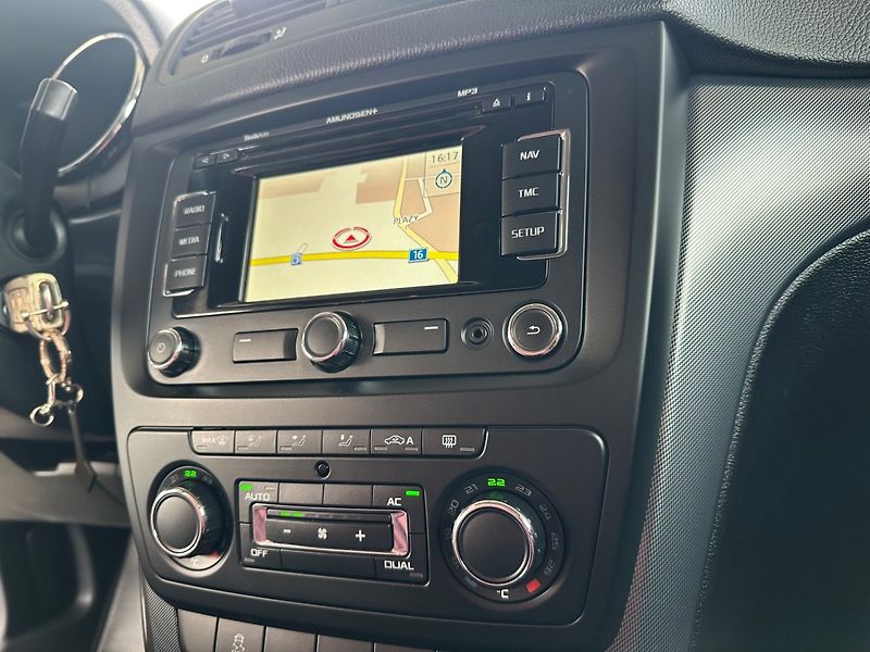 Škoda Yeti (2012) 1.2TSi NAVI, NOVÉ ROZVODY - fotka 9 z 12