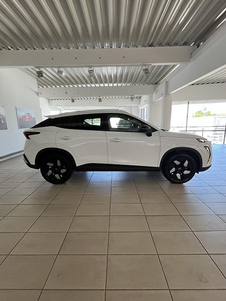 Omoda 5 (2025) 1.6 TGDI PREMIUM - fotka 6 z 14