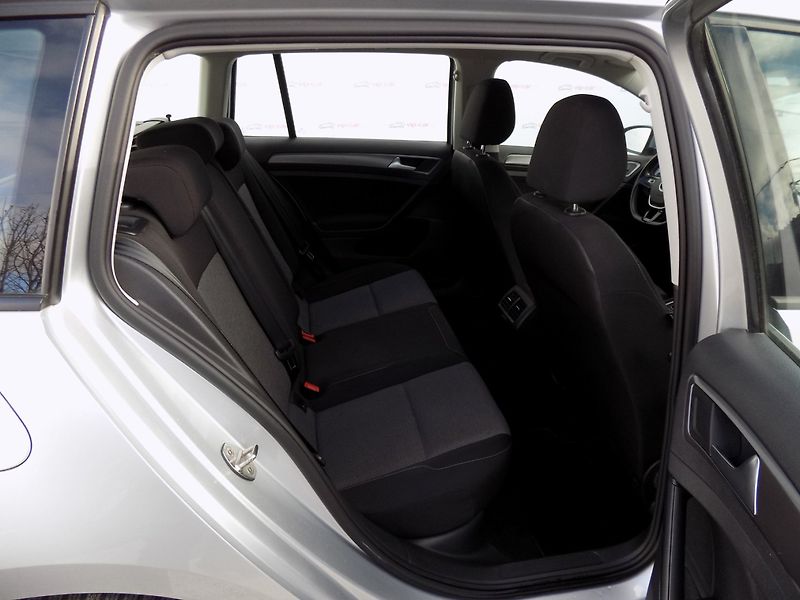 Volkswagen Golf (2016) 1.6TDI/1.Majitel/Klimatizace/ - fotka 19 z 44