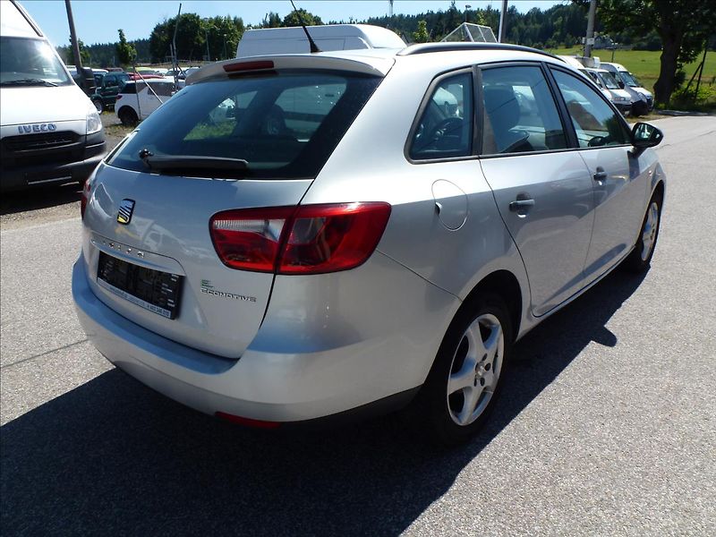 Seat Ibiza 1,2 TDI 3,4-3,9 l/100km  EcoMo - fotka 10 z 54