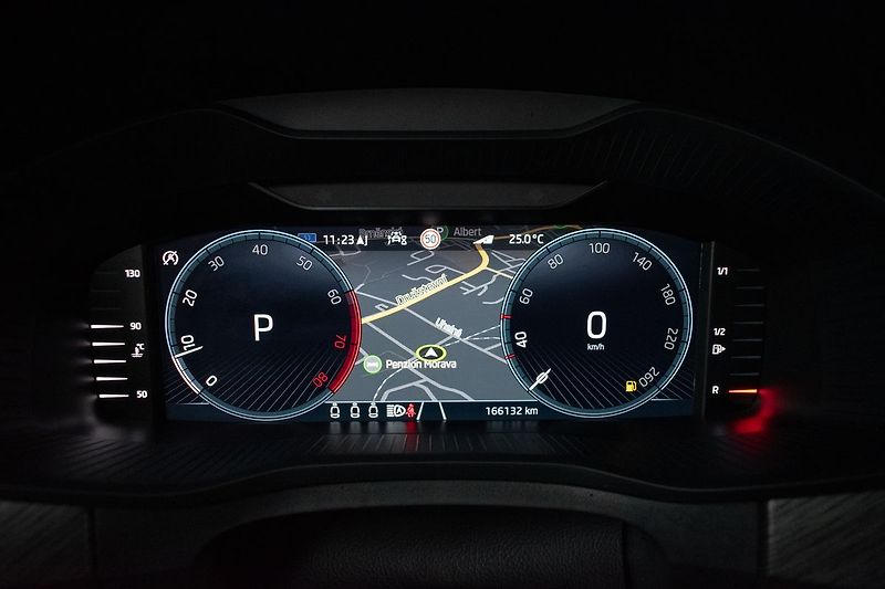 Škoda Kodiaq 2.0 TSI 4x4*STYLE+*TAŽNÉ*ČR 1M - fotka 22 z 46