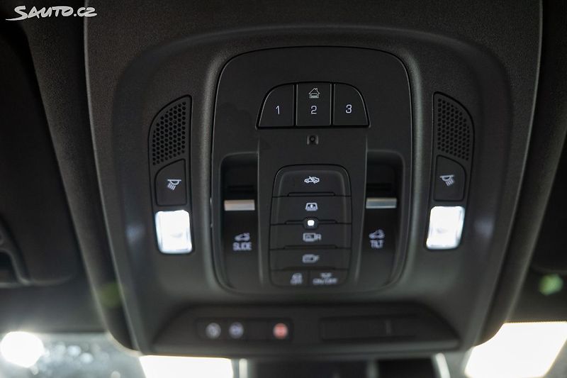Cadillac CT6 3.0 TT 307 kW 4x4 - fotka 28 z 31