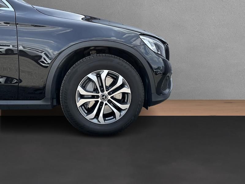 Mercedes-Benz GLC SUV 250 4MATIC 38 000 km - fotka 9 z 21