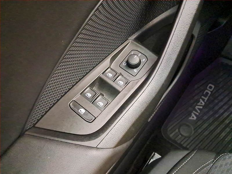 Škoda Octavia (2022) Style 2.0 TDI - fotka 15 z 21