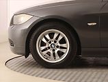 BMW Řada 3 (2005) 320 i, po STK, jezdí dobře - náhled 13