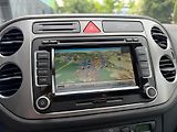 Volkswagen Tiguan 2,0 TDI /4x4/ SPORT / servis.k - náhled 24