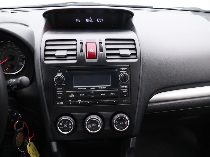 Subaru Forester 2,0 D-L 108kW CZ Sport - fotka 24 z 34