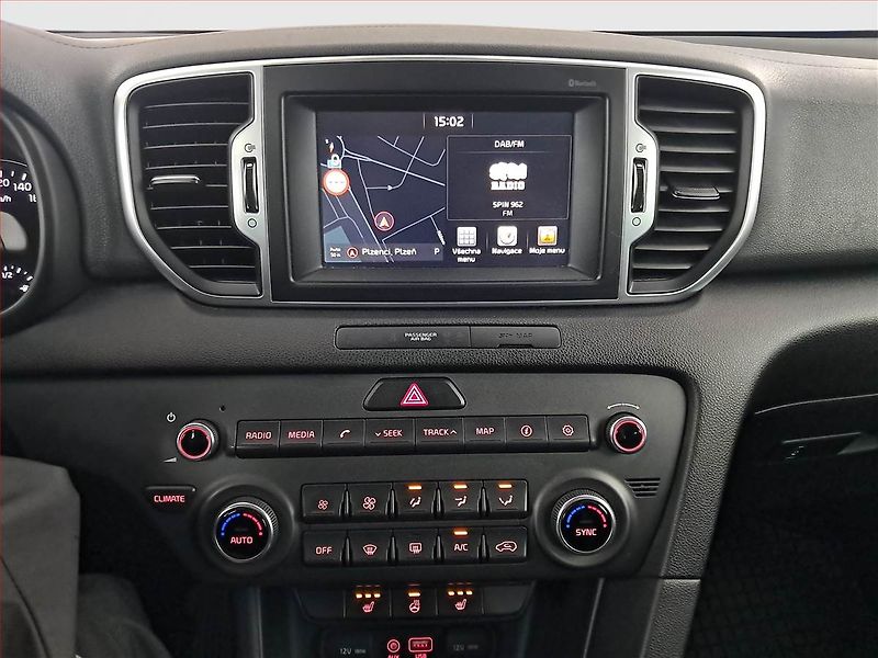 Kia Sportage (2018) 1.6 T-GDI, Serv.kniha, Navi - fotka 12 z 18