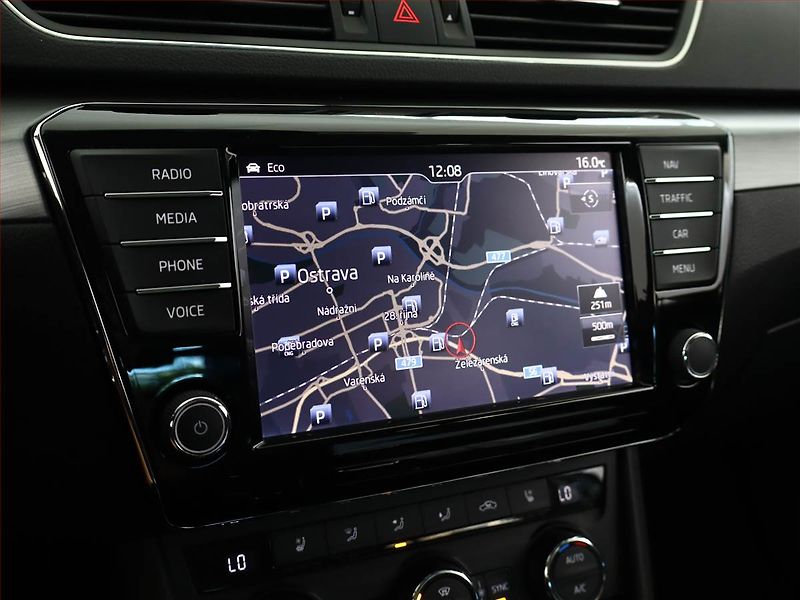 Škoda Superb (2016) Style Plus 2.0 TDI, Automat - fotka 15 z 25