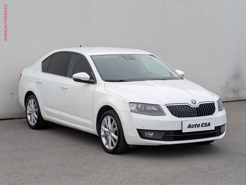 Škoda Octavia (2014) 2.0TDi, ČR, Elegance, DSG - fotografie inzerátu