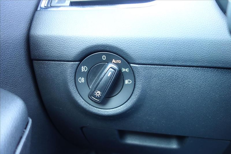 Škoda Octavia 2,0 TDi 135KW, ČR, SCOUT, 4x4. - fotka 32 z 33