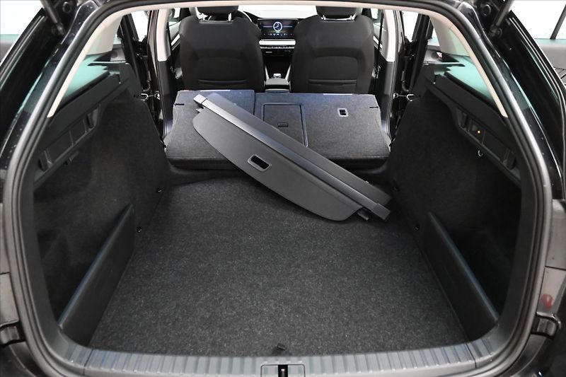 Škoda Octavia 2,0 TDI 110 kW DSG TAŽNÉ Záruk - fotka 11 z 32