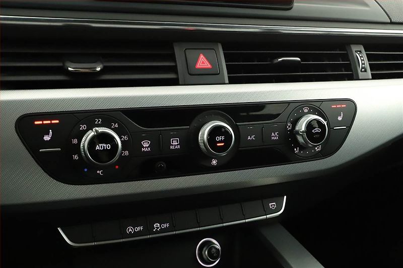 Audi A4 (2017) 2.0 TDI, Navi, Xenony - fotka 13 z 16