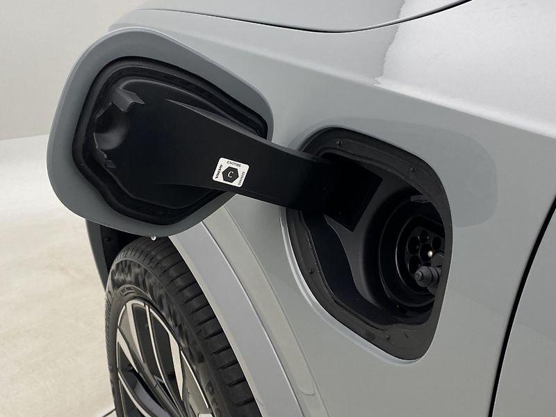 Volvo XC90 (2026) T8 AWD Plug-in BRIGHT ULTRA - fotka 19 z 74