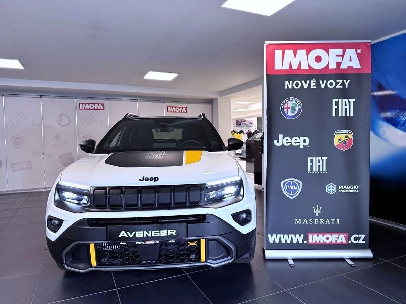 Jeep Avenger (2026) 1.2 T e-hybrid AT 145k 4xe The - fotka 2 z 19