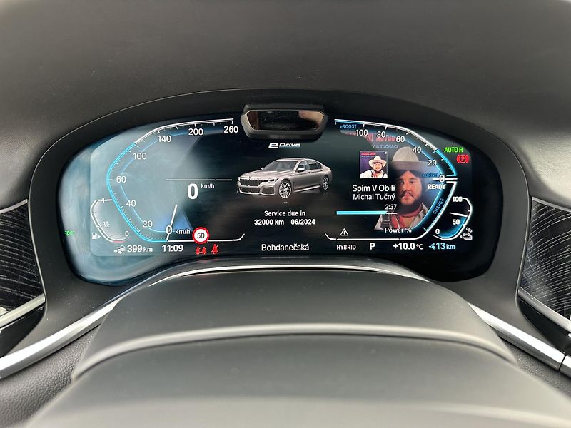 BMW Řada 7 (2019) BMW 745Le xDrive LONG aut. ser - fotka 8 z 57
