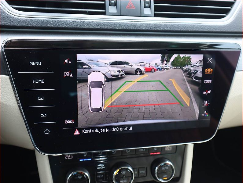 Škoda Superb (2019) 2.0 TDI, Automat, Kůže, Navi - fotka 21 z 21