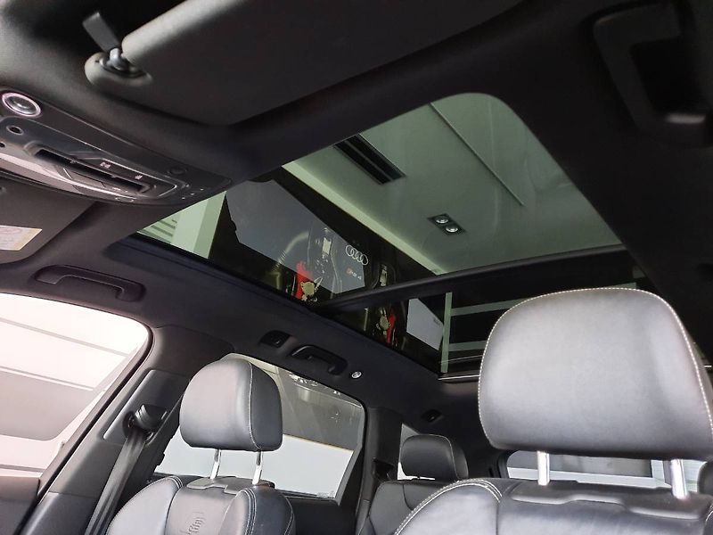 Audi SQ7 (2017) 4.0 TDI quattro (320kW/435k) T - fotka 22 z 30