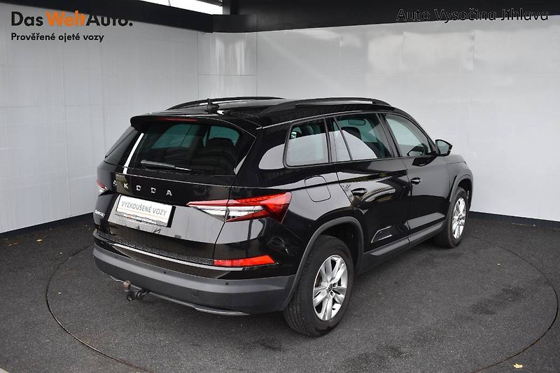 Škoda Kodiaq (2023) 2.0TDI 110kW DSG tažné - fotka 2 z 25