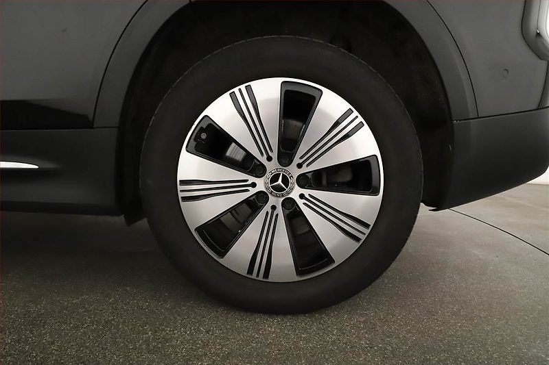 Mercedes-Benz EQB (2022) 300 4MATIC, SoH 97% - fotka 20 z 20