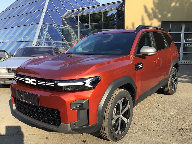 Dacia Bigster (2026) MAX. VÝBAVA JOURNEY EL. KUFR  - fotka 2 z 16