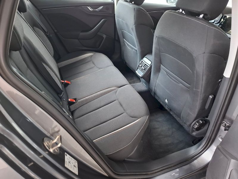 Škoda Kamiq (2025) SELECTION TSI 85/1.0 M6F - fotka 14 z 29
