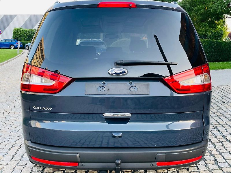 Ford Galaxy 2.0TDCi MAN 7MÍST KAMERA TAŽNÉ - fotka 13 z 45