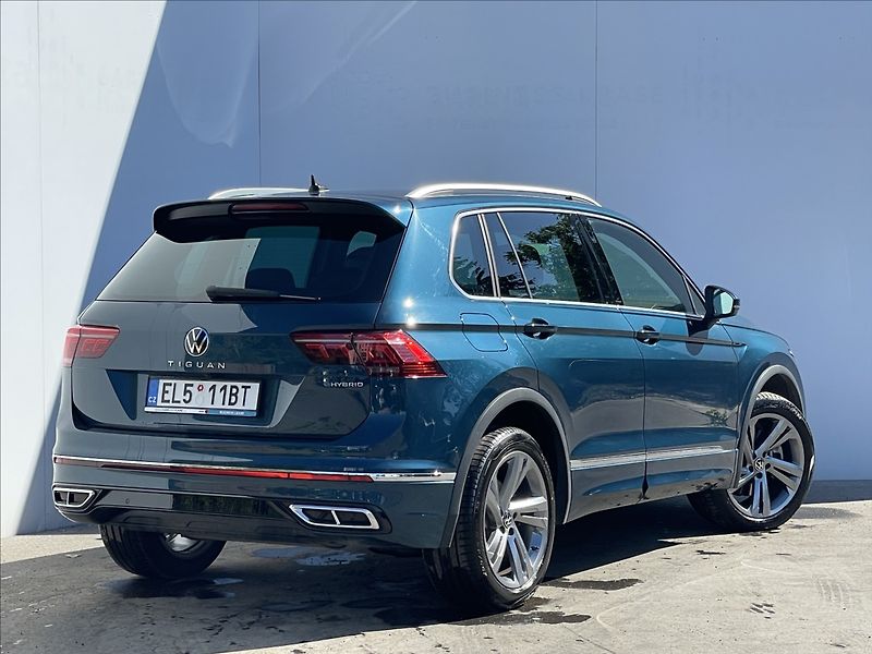 Volkswagen Tiguan 1,4 TSI PHEV DSG R-Line TAŽNÉ - fotka 3 z 25