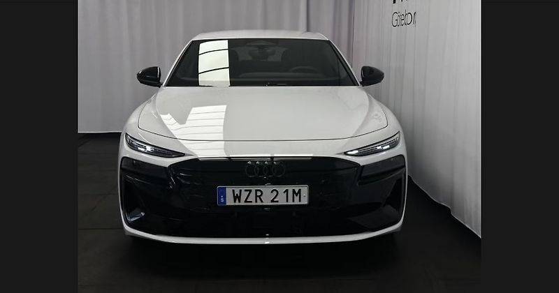 Audi A6 Avant e-tron Quattro S-Line 360kam - fotka 2 z 13