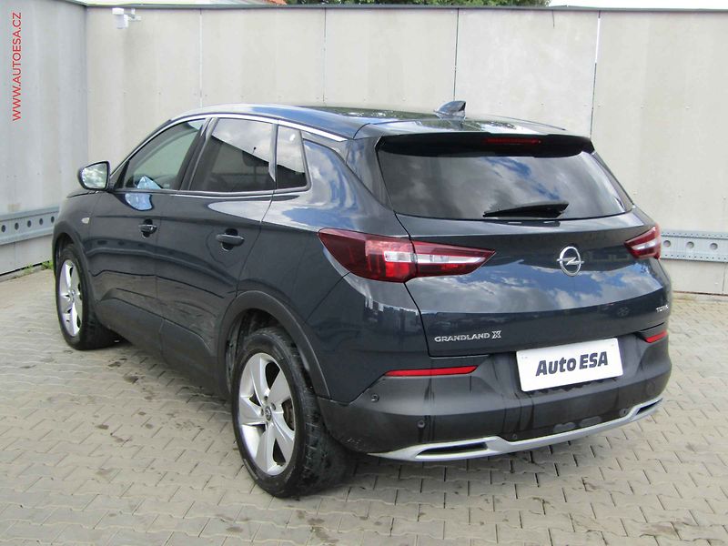 Opel Grandland X (2018) 1.2 T, 1.maj,ČR, Navi, TZ - fotka 6 z 23