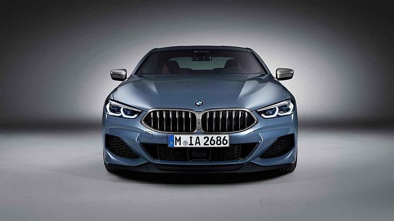 BMW řady 8.